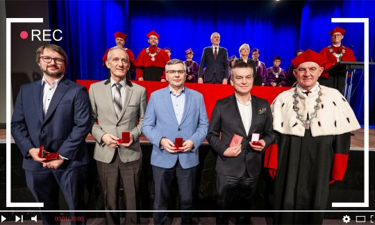 Uroczystość wręczenia odznaczeń państwowych pracownikom PŁ