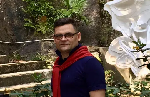 Prof. Jacek Sawicki w plenerze
