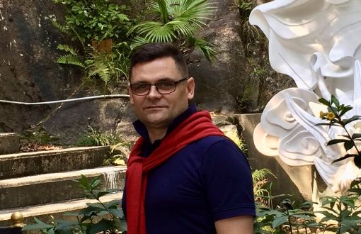 Prof. Jacek Sawicki w plenerze