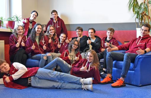 Uczniowie najlepszego w woj. łódzkim Liceum Publicznego PŁ