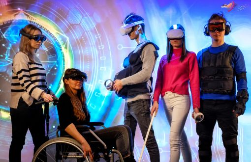 The team of Dorota Kaminska, PhD, from the Institute of Mechatronics and Information Systems at TUL, was the winner of the Selfie+ photo competition. Photo title; Mixed reality against exclusion, photo by Krzysztof Pagacz