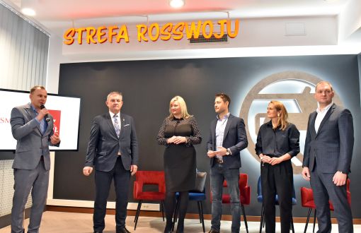 Uroczyste otwarcie nowej Strefy Rosswoju na Wydziale OiZ PŁ, fot. Jacek Szabela