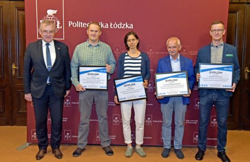 Laureaci zwycięskich pomysłów w projekcie IDEA BOX na PŁ, fot. Jacek Szabela 