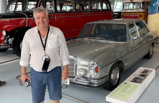 prof. Tomasz Olejnik z PŁ, pasjonat samochodów, fot. arch. prywatne