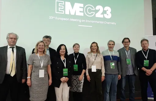Newly elected ACE President Prof. Małgorzata Iwona Szynkowska-Jóźwik (third from left)