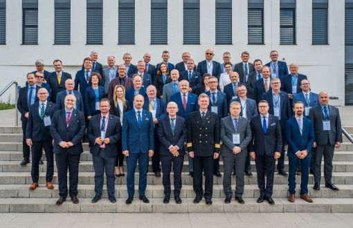 grupa prorektorów uczelni technicznych podczas spotkania w Poznaniu