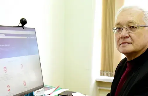Prof. Volodymyr Mosorov from the Institute of Applied Informatics