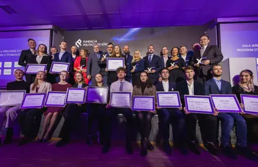 Laureaci i studenci stypendiów Fundacji Politechniki łódzkiej, fot. Marcin Szmidt