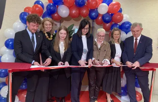 From right: Prof. Krzysztof Jóźwik, Wirginia Gostomczyk-Urbańska, Alicja Bień, Anna Kędziora-Szwagrzak, Daniela Petrov-Druet, Dorota Piotrowska, PhD and Maciej Riemer