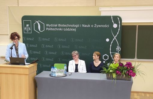 Opening ceremony: from the right: Dean Dr. hab. Edyta Gendaszewska-Darmach, University Professor; Vice-Dean for Education Dr. hab. Eng. Agnieszka Nowak, University Professor; Vice-Dean for Student Affairs Dr. hab. Eng. Joanna Berłowska, University Professor; Vice-Dean for Development Prof. Grażyna Budryn