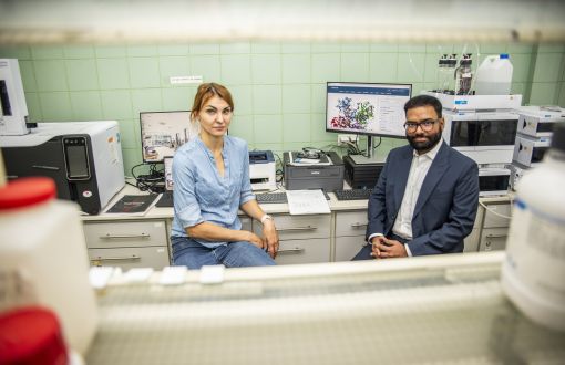 Assoc. Prof. Vignesh Kumaravel, DSc and Dr Agnieszka Krzemińska-Kowalska, Eng.